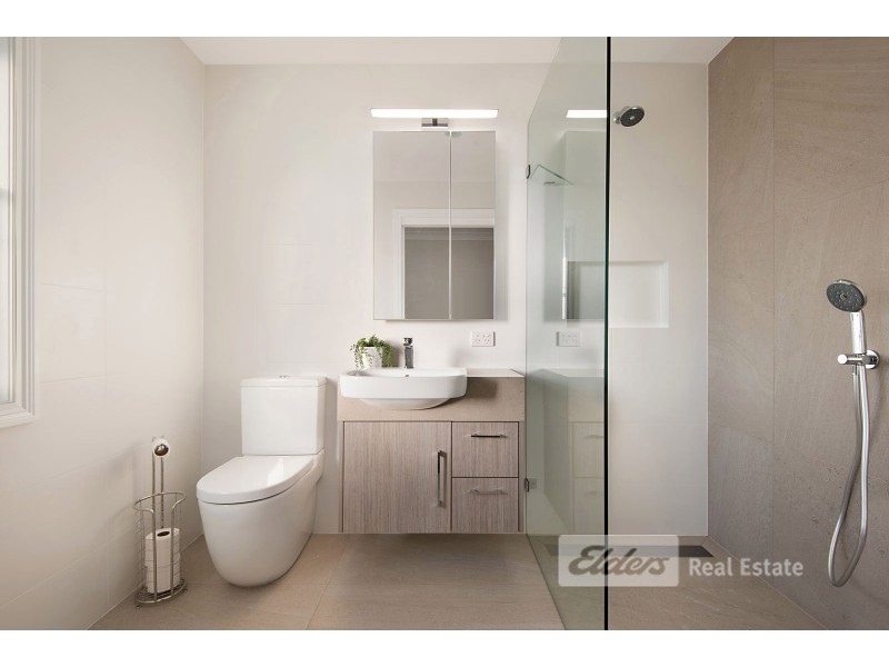 25 Lomatia St, Everton Hills QLD 4053