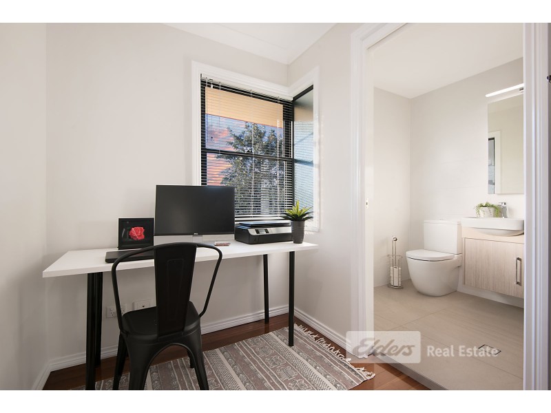 25 Lomatia St, Everton Hills QLD 4053