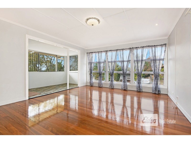 72 Narellan St, Arana Hills QLD 4054