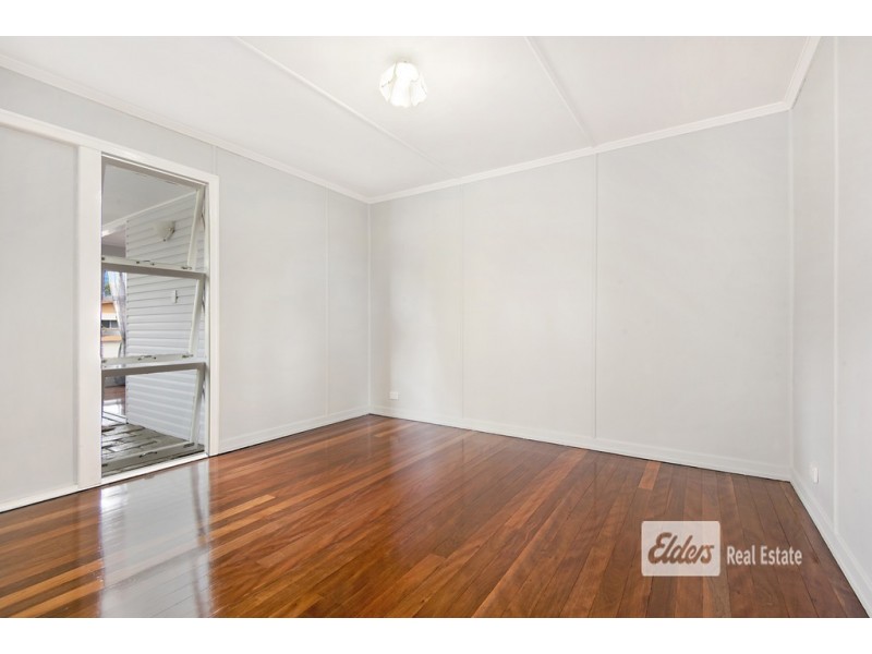 72 Narellan St, Arana Hills QLD 4054