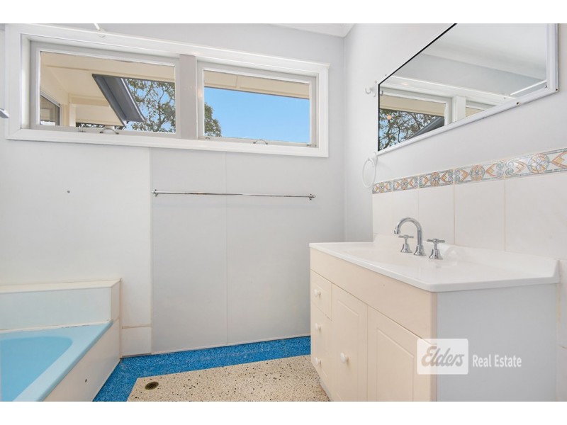 72 Narellan St, Arana Hills QLD 4054