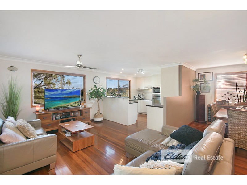 5 Melwood Crt, Arana Hills QLD 4054