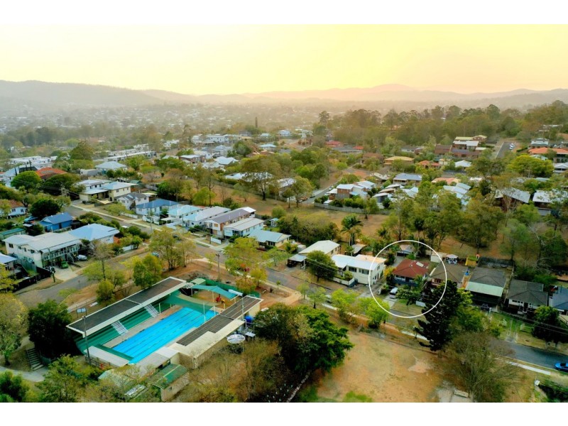 110 Barton St, Everton Park QLD 4053