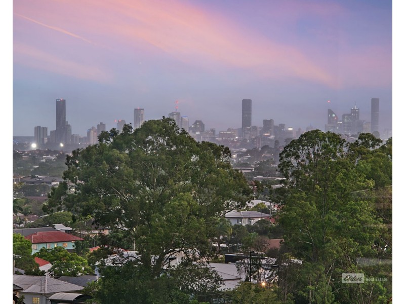 824 South Pine Rd  (QUIET PART), Everton Park QLD 4053