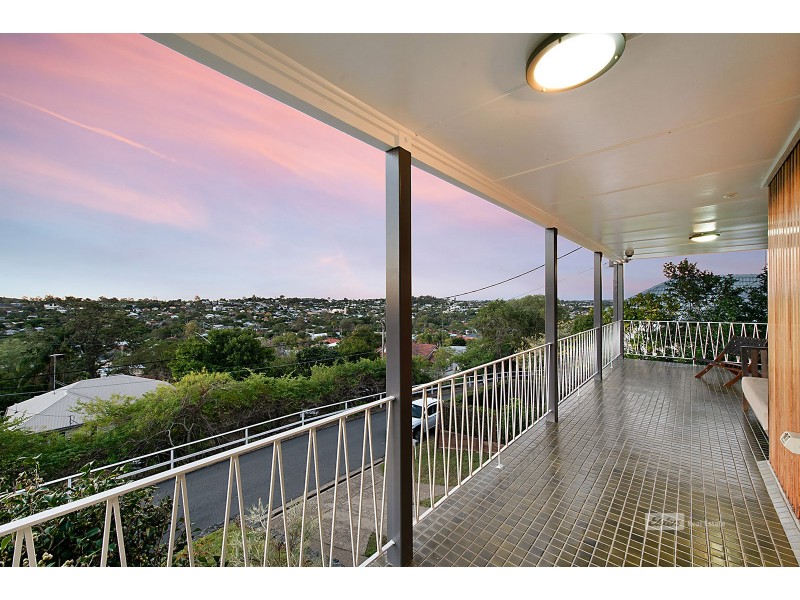 58 Webb St, Stafford QLD 4053