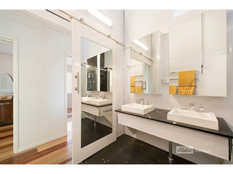 58 Webb St, Stafford QLD 4053