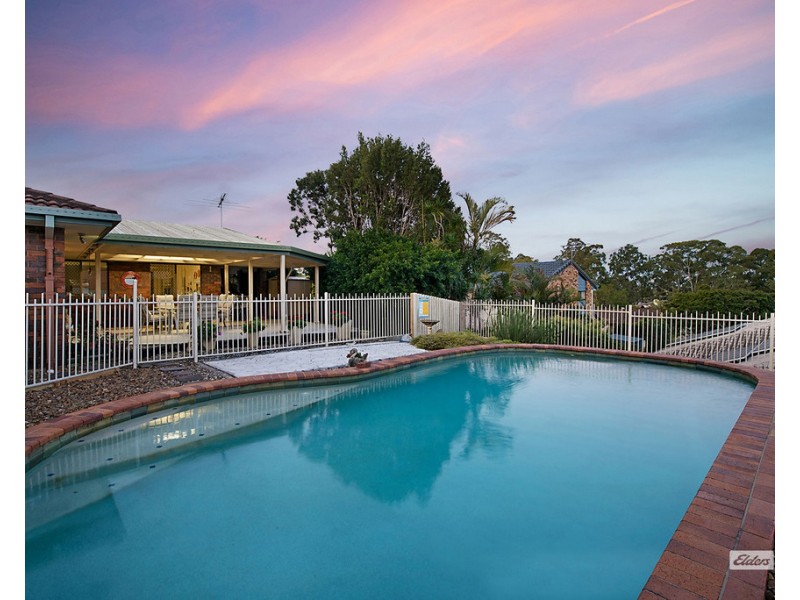 28 Ballinderry St, Everton Park QLD 4053