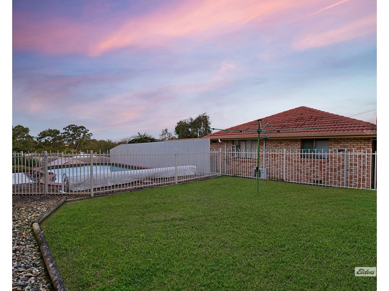 28 Ballinderry St, Everton Park QLD 4053