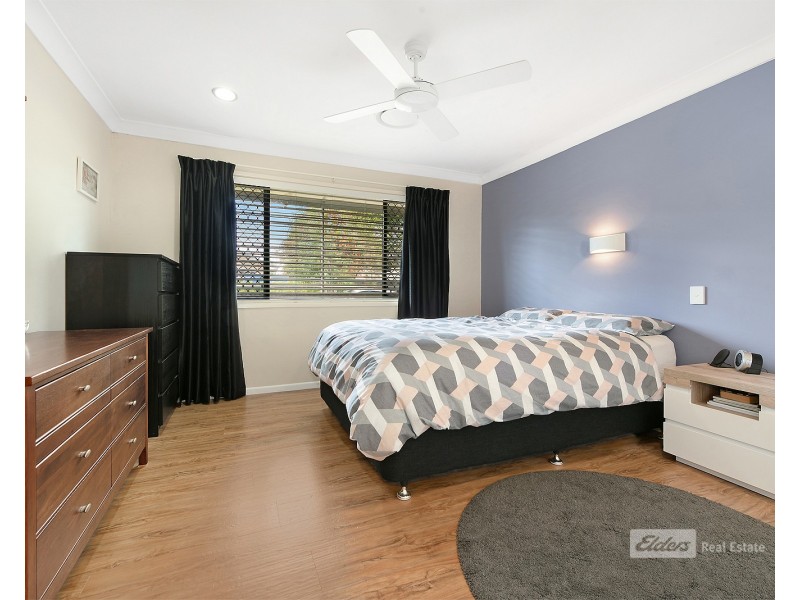 19 Jade St, Albany Creek QLD 4035