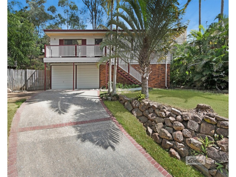 6 Yera Court, Arana Hills QLD 4054