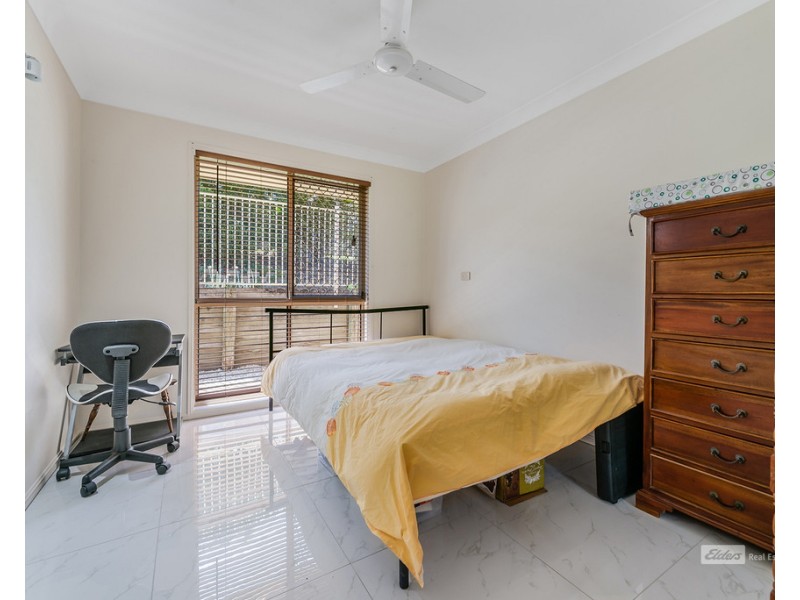 18 Soames St, Everton Park QLD 4053