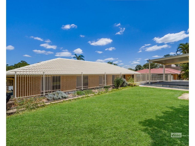 18 Soames St, Everton Park QLD 4053
