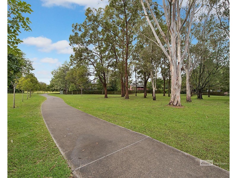 105 McIlwraith St, Everton Park QLD 4053