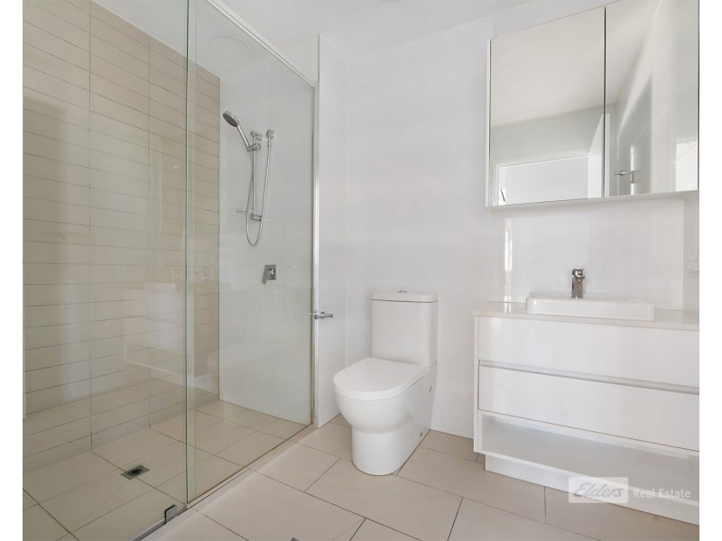 404/27 Kingsmill St, Chermside QLD 4032