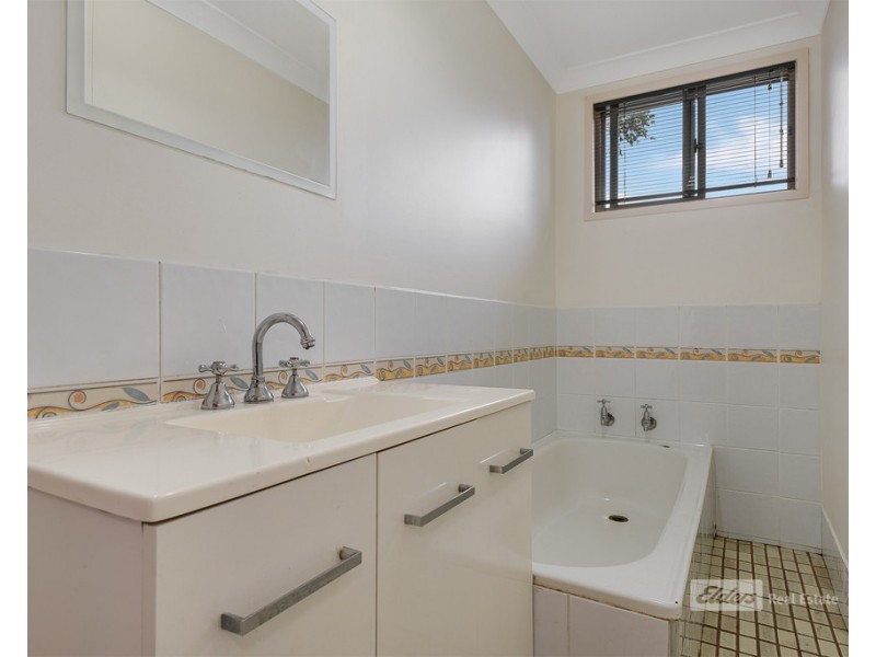 40 White St, Everton Park QLD 4053