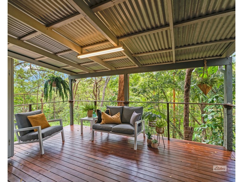 44 View Cres, Arana Hills QLD 4054