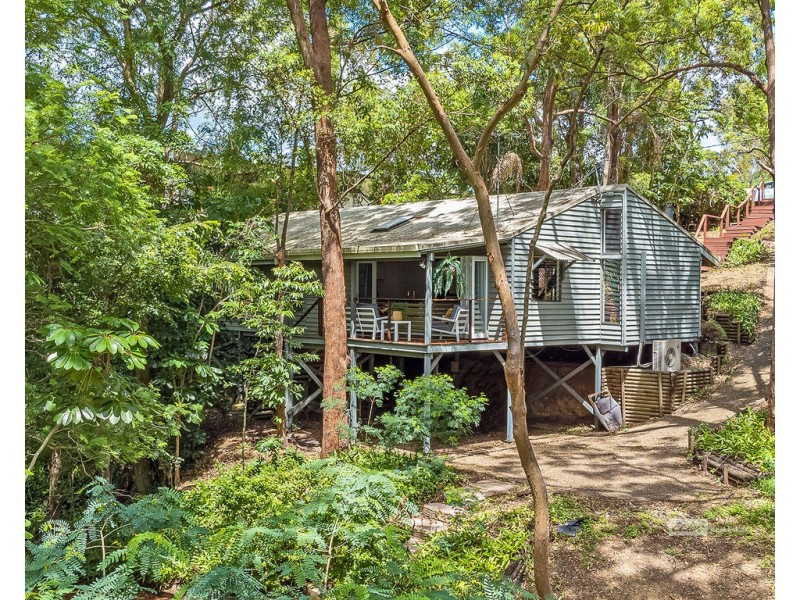 44 View Cres, Arana Hills QLD 4054