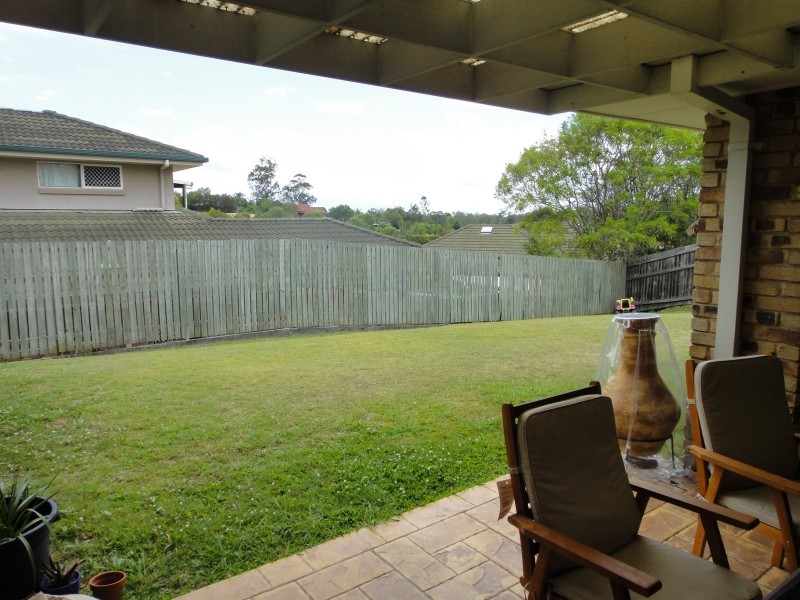 6 Eriskay Close, Ferny Grove QLD 4055