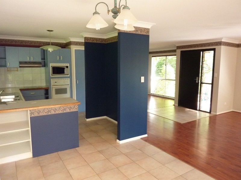 17 Greenfern Place, Ferny Grove QLD 4055