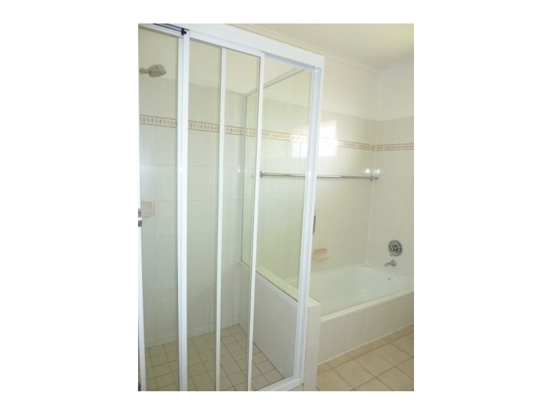 34 Wyman Street, Stafford Heights QLD 4053