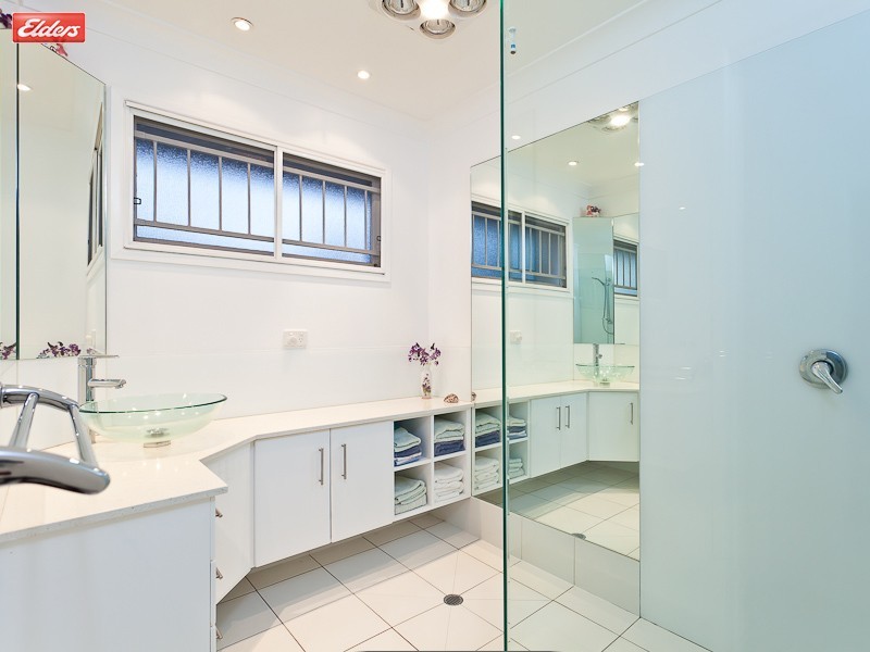 53  Pikeson Street, Everton Park QLD 4053