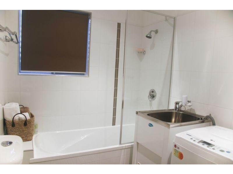 2/2A White St, Everton Park QLD 4053