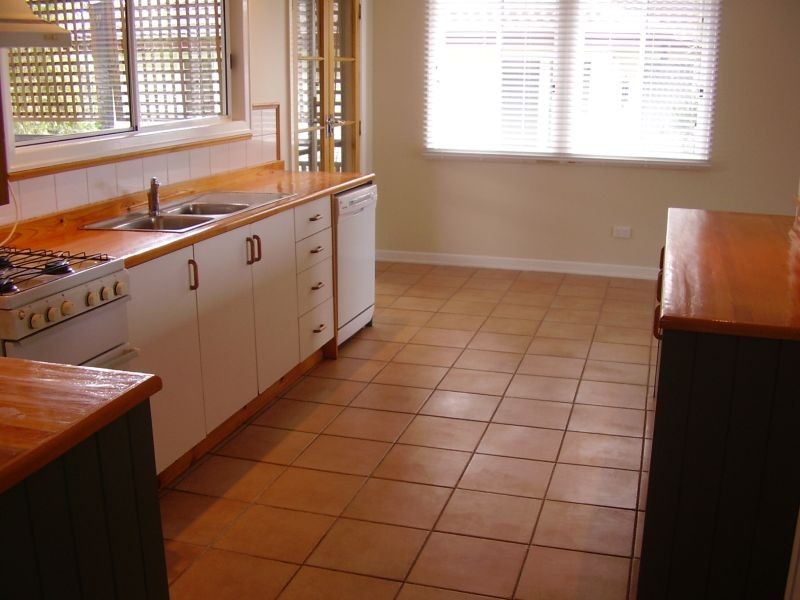 11 Knutsford, Chermside West QLD 4032