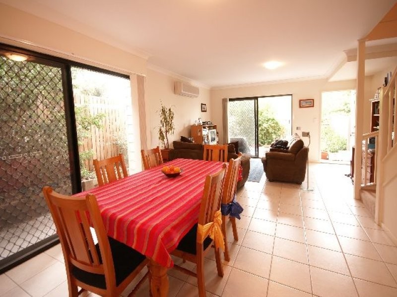 1/48 Halcomb St, Zillmere QLD 4034
