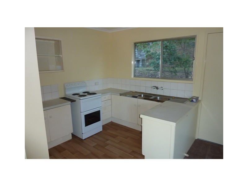 42 Cobbity Crescent, Arana Hills QLD 4054