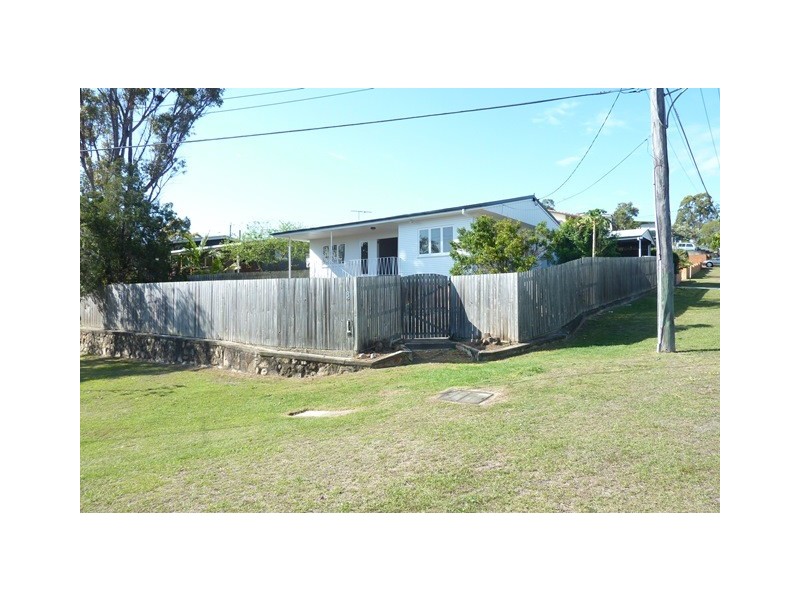 8 Coleridge Street, Stafford Heights QLD 4053