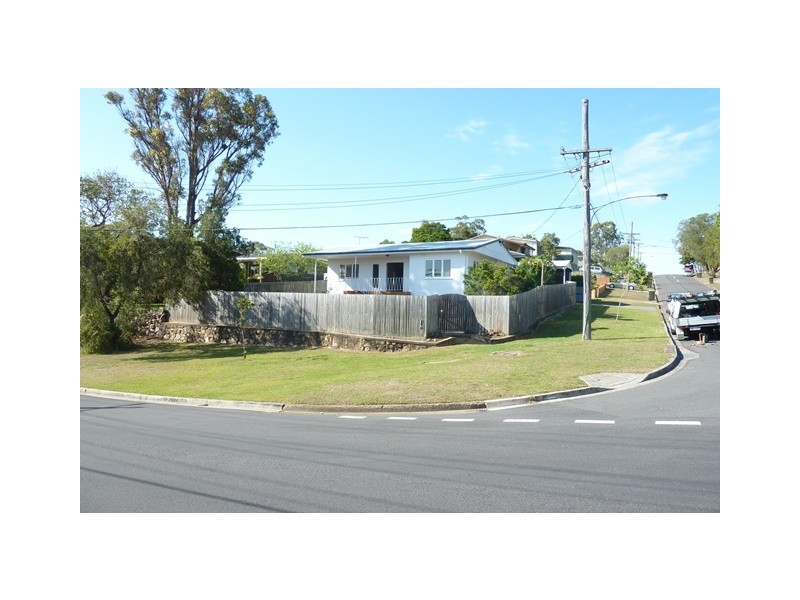 8 Coleridge Street, Stafford Heights QLD 4053