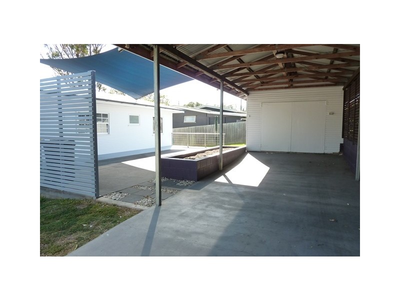 8 Coleridge Street, Stafford Heights QLD 4053