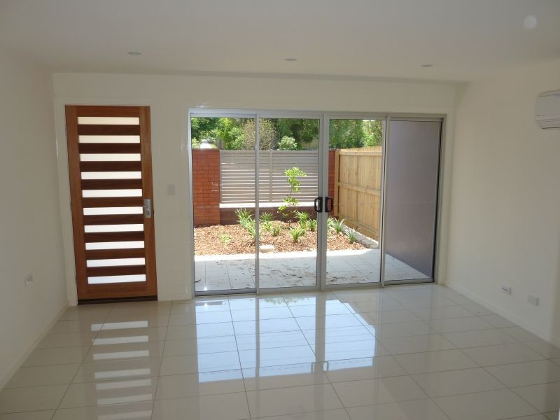 2/202-204 Pickering Street, Enoggera QLD 4051