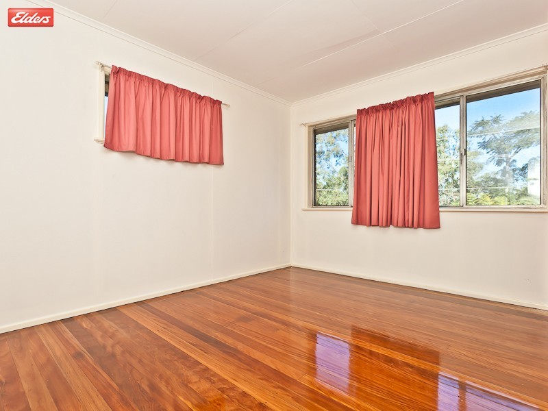 21 Caesar Road, Ferny Hills QLD 4055
