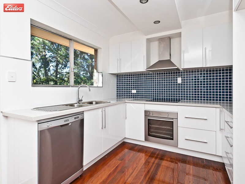 21 Caesar Road, Ferny Hills QLD 4055