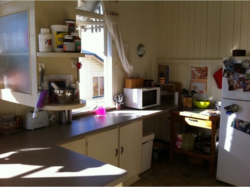 11 Newton Street, Grange QLD 4051