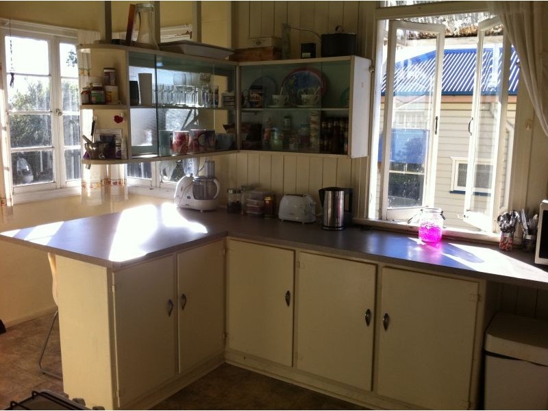 11 Newton Street, Grange QLD 4051