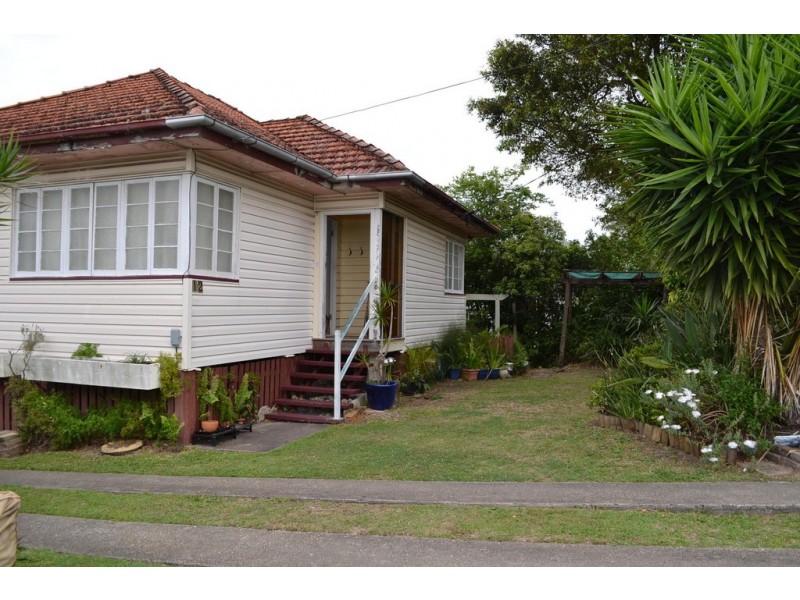 12 Bertram Street, Stafford QLD 4053