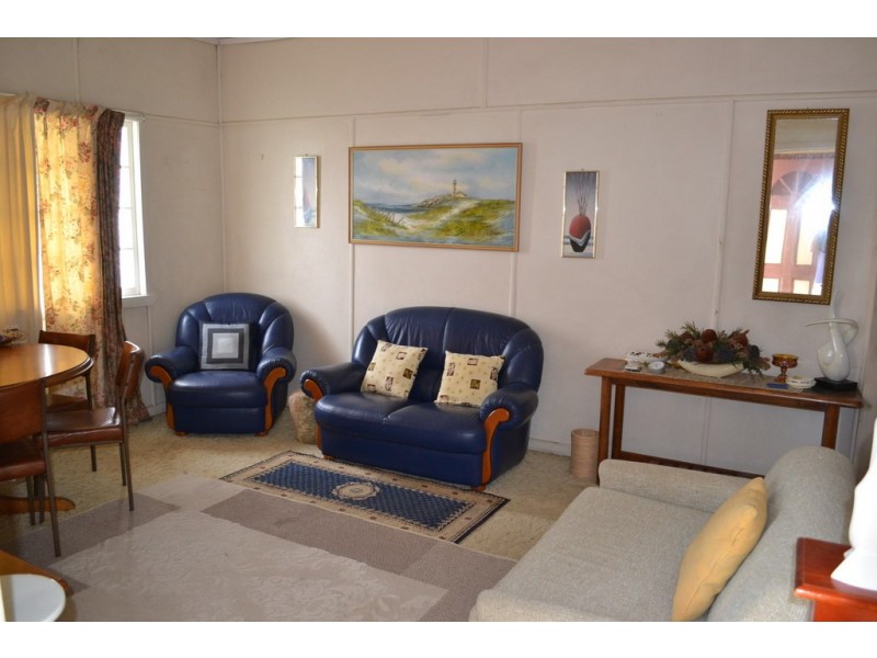 12 Bertram Street, Stafford QLD 4053