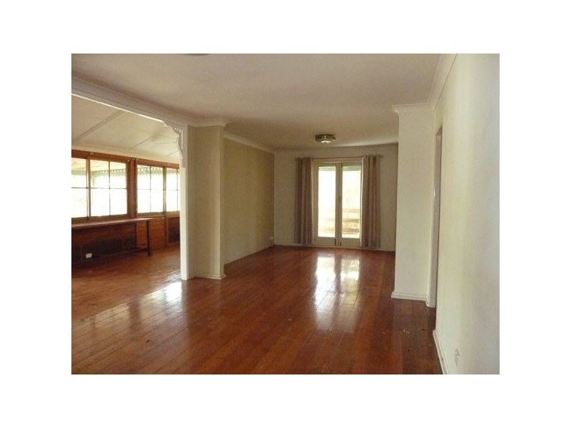 258 Enoggera Rd, Newmarket QLD 4051