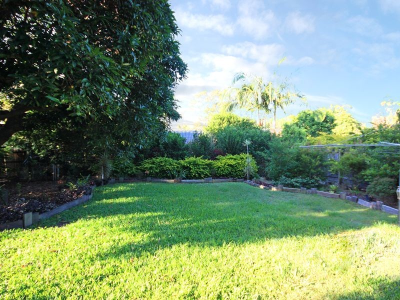 3 Ulagree Street, Wynnum West QLD 4178