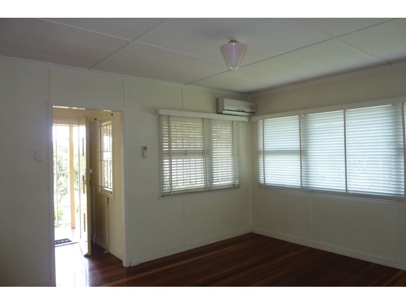 104  Armfield St, Stafford QLD 4053