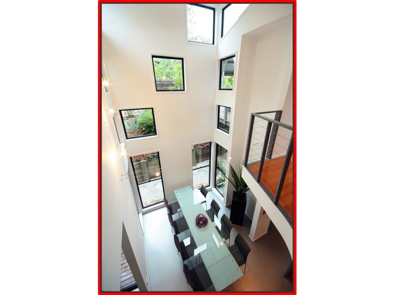 28 Woodburn Place, Ferny Hills QLD 4055