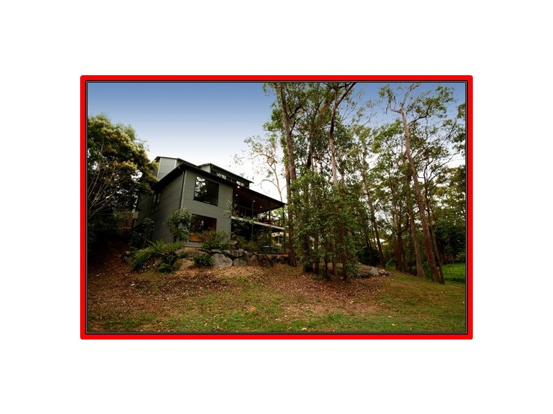 28 Woodburn Place, Ferny Hills QLD 4055