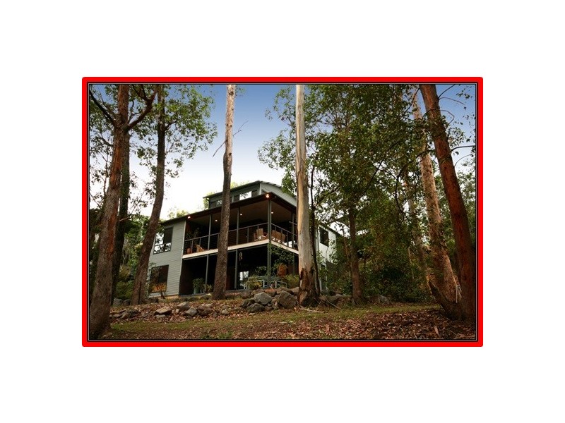 28 Woodburn Place, Ferny Hills QLD 4055