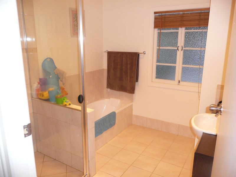 42 Stirling Street, Enoggera QLD 4051