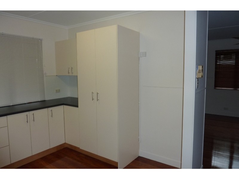 202 Appleby Road, Stafford Heights QLD 4053