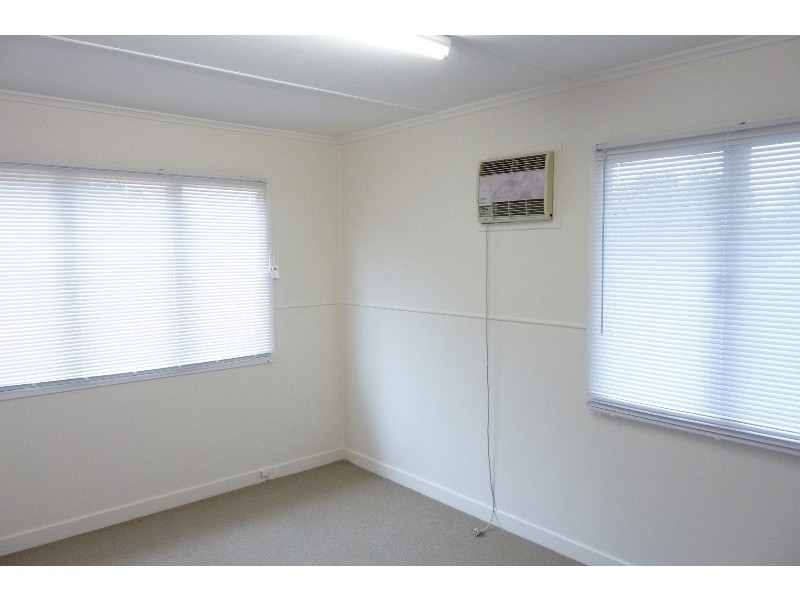 202 Appleby Road, Stafford Heights QLD 4053