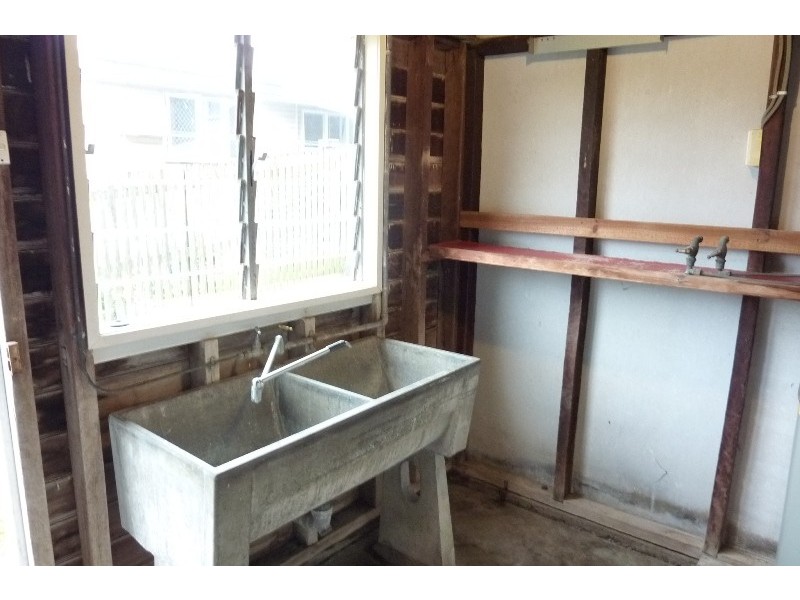 202 Appleby Road, Stafford Heights QLD 4053