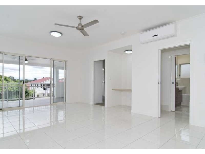 2/48  Burnaby, Gordon Park QLD 4031